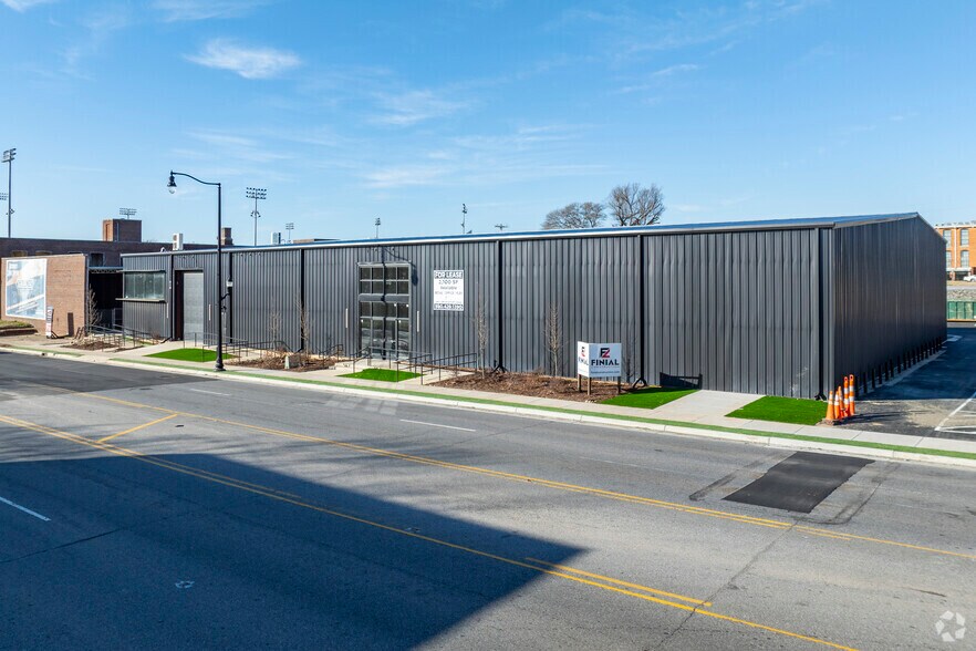 618 Franklin Blvd, Gastonia, NC à louer - Photo du bâtiment - Image 3 de 6