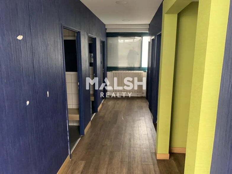 Flex in Rillieux-la-Pape for lease - Building Photo - Image 3 of 12