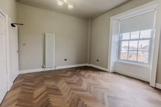 21 Wellington Sq, Ayr à louer Photo intérieure- Image 1 de 1