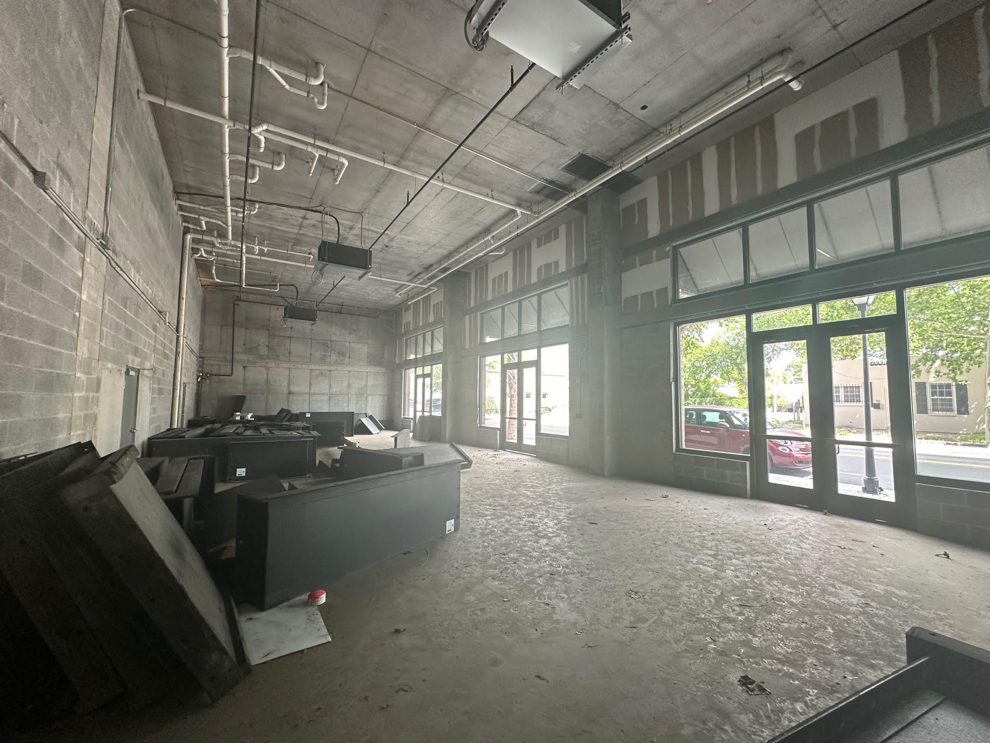 55 Romney St, Charleston, SC for lease Interior Photo- Image 1 of 13