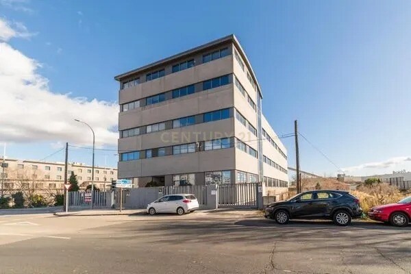 Industriel dans Coslada, Madrid à vendre Photo du bâtiment- Image 1 de 8