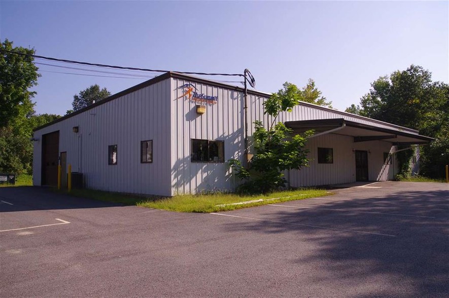 9 Canada St, Marlborough, NH à vendre - Photo du bâtiment - Image 1 de 1