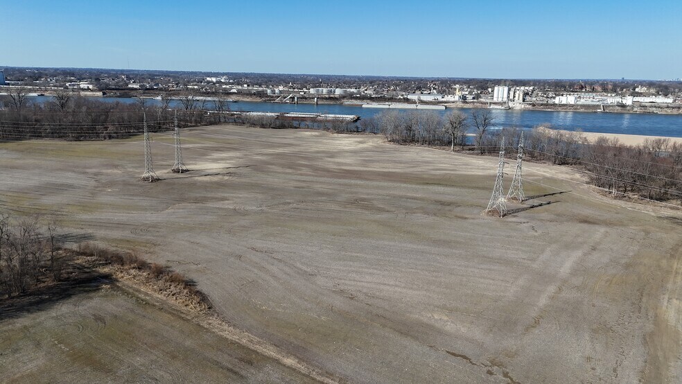 00 State St, East Carondelet, IL à vendre - Photo du bâtiment - Image 3 de 14
