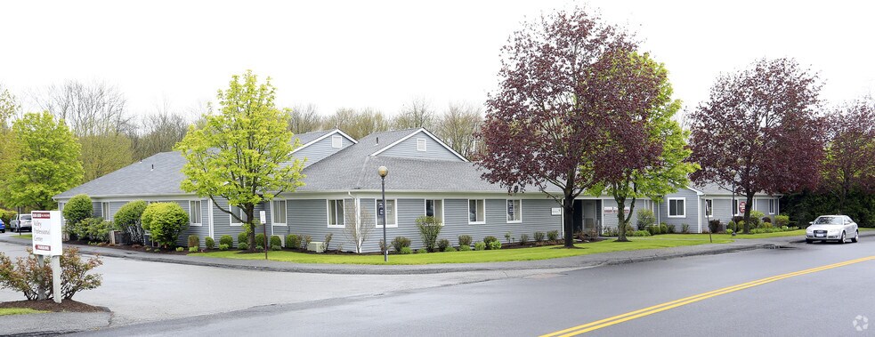 3630 Hill Blvd, Jefferson Valley, NY for lease - Building Photo - Image 1 of 35