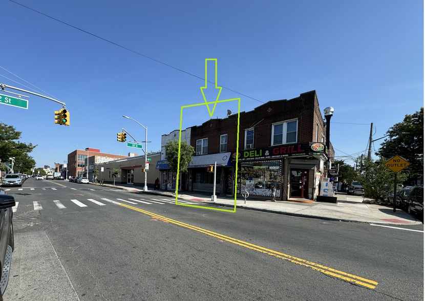 13204 Jamaica Ave, Richmond Hill, NY for sale - Building Photo - Image 2 of 22