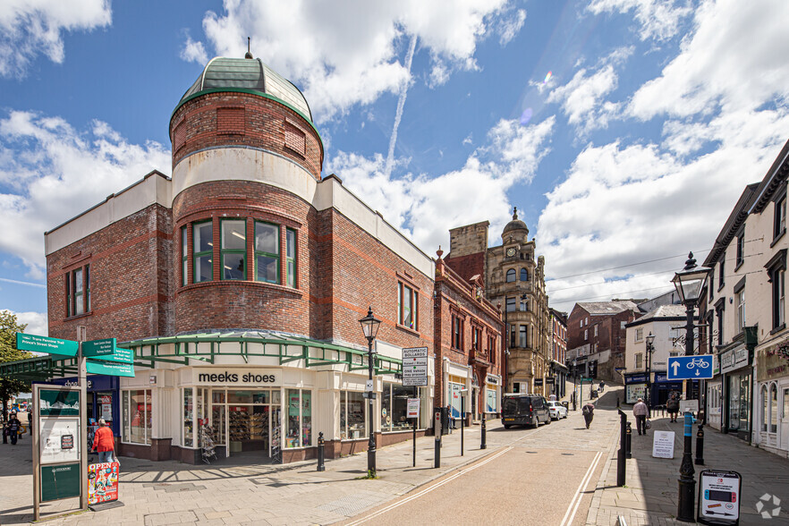 Warren St, Stockport à louer - Photo du bâtiment - Image 2 de 3