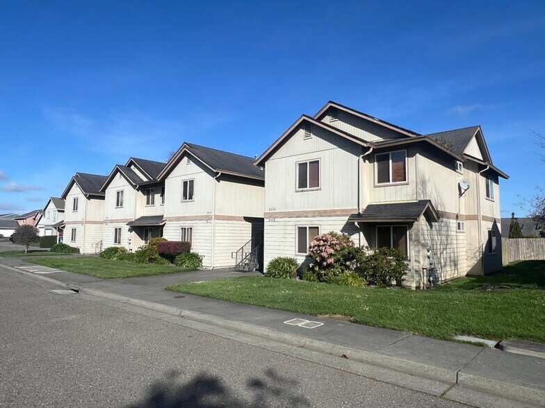 3200 Matthew Ln, Fortuna, CA à vendre - Photo du bâtiment - Image 3 de 18