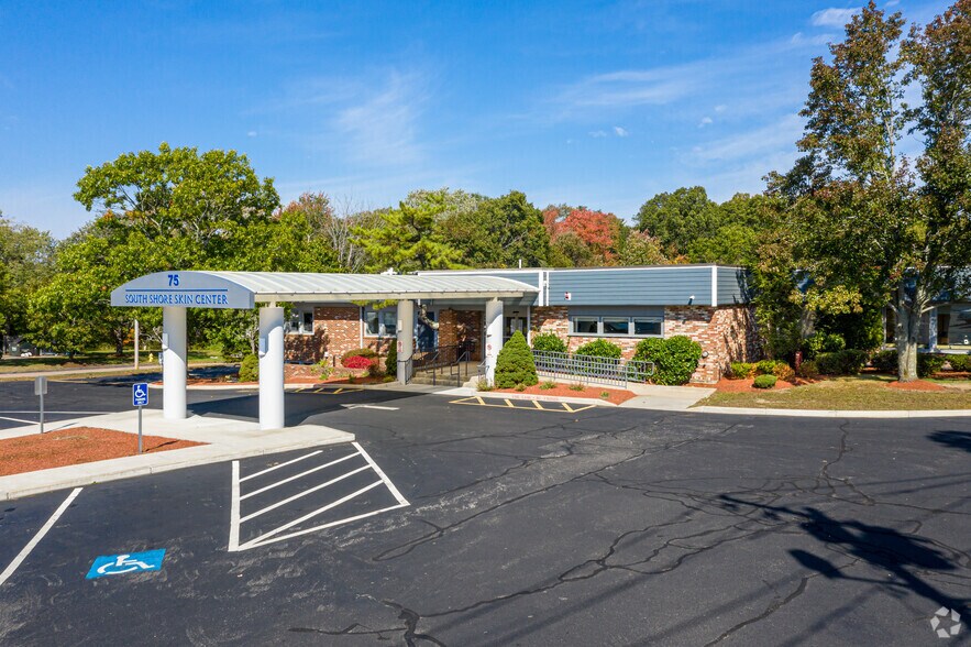 75 Washington St, Norwell, MA à louer - Photo du bâtiment - Image 2 de 4