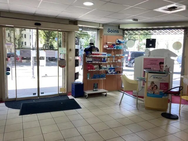 37 Rue De L'Universite, Lyon à louer - Photo intérieure - Image 2 de 11