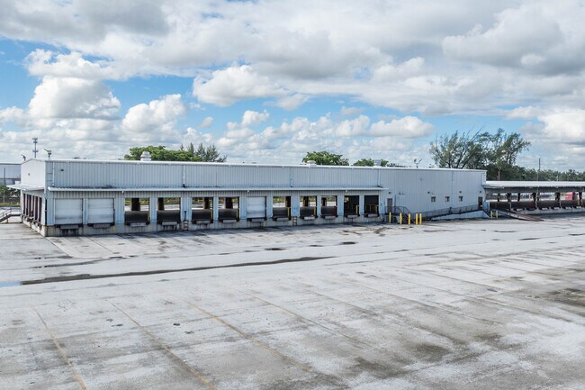 More details for 7000 NW 60th St, Miami, FL - Industrial for Lease