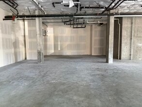 230 SW Ash St, Portland, OR for lease Interior Photo- Image 1 of 2