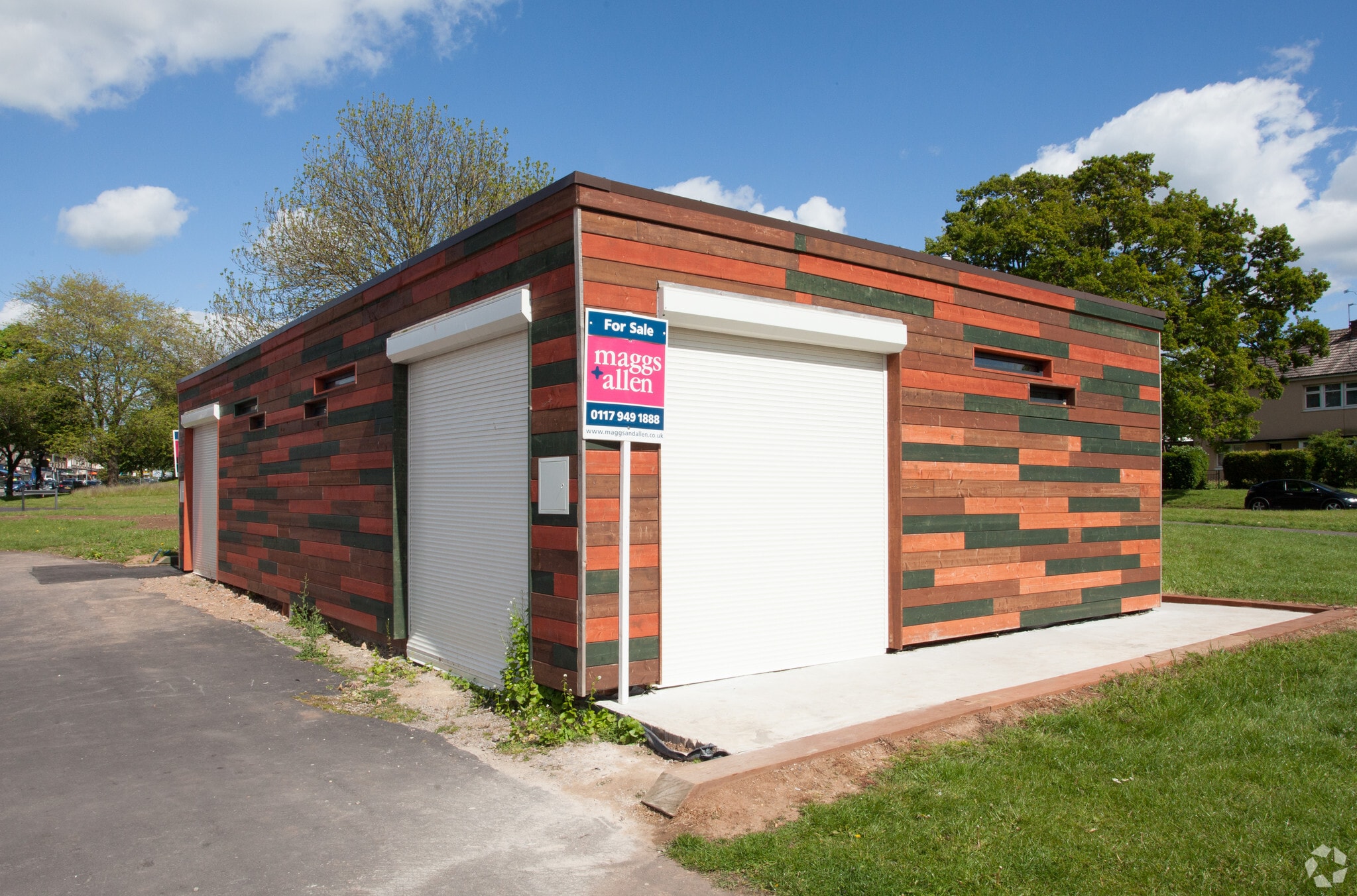 Crow Ln, Bristol for sale Primary Photo- Image 1 of 7