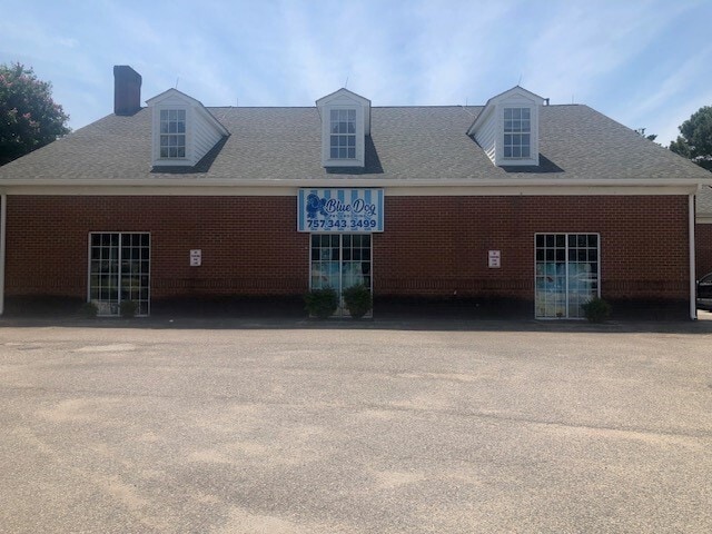 3705, 3709, 3717 Tiffany Lane portefeuille de 3 propriétés à vendre sur LoopNet.ca - Photo principale - Image 1 de 6