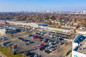 1077 N Service Rd, Mississauga, ON - Aerial map view
