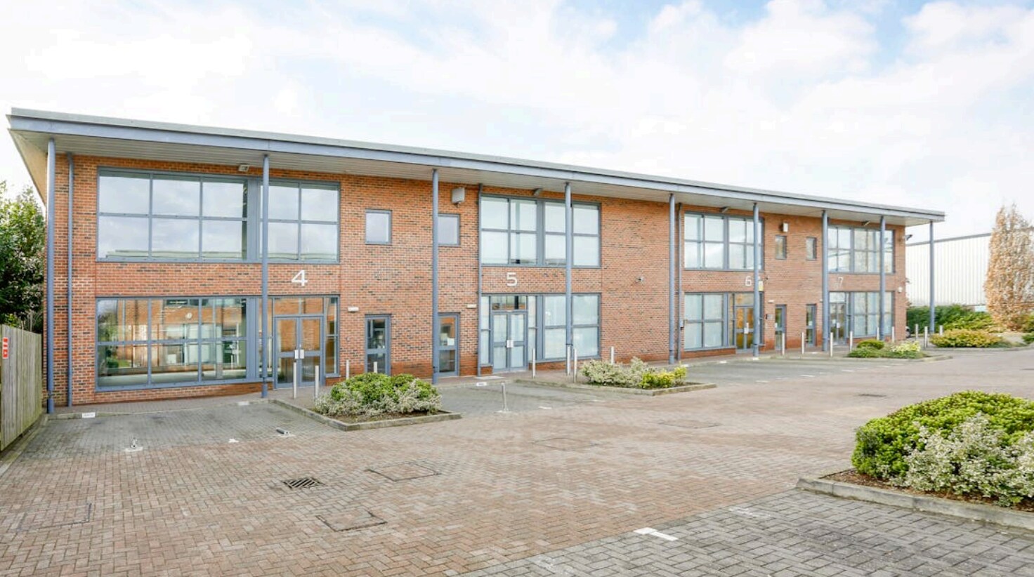 White Lion Rd, Amersham à louer Photo du bâtiment- Image 1 de 9