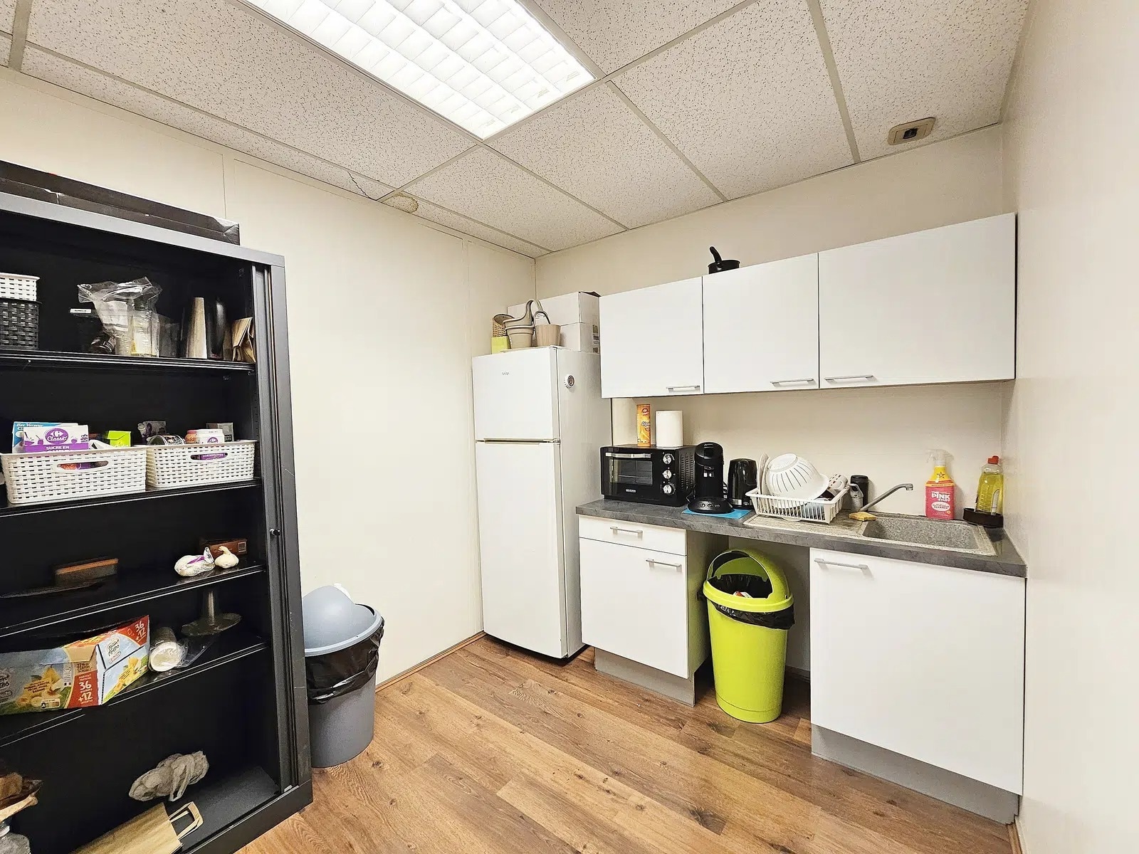 Office in Pontault-Combault for lease Interior Photo- Image 1 of 7