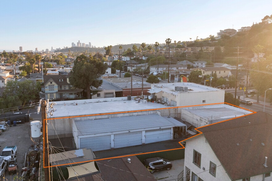 4108 N Figueroa St, Los Angeles, CA à vendre - Photo du bâtiment - Image 3 de 4