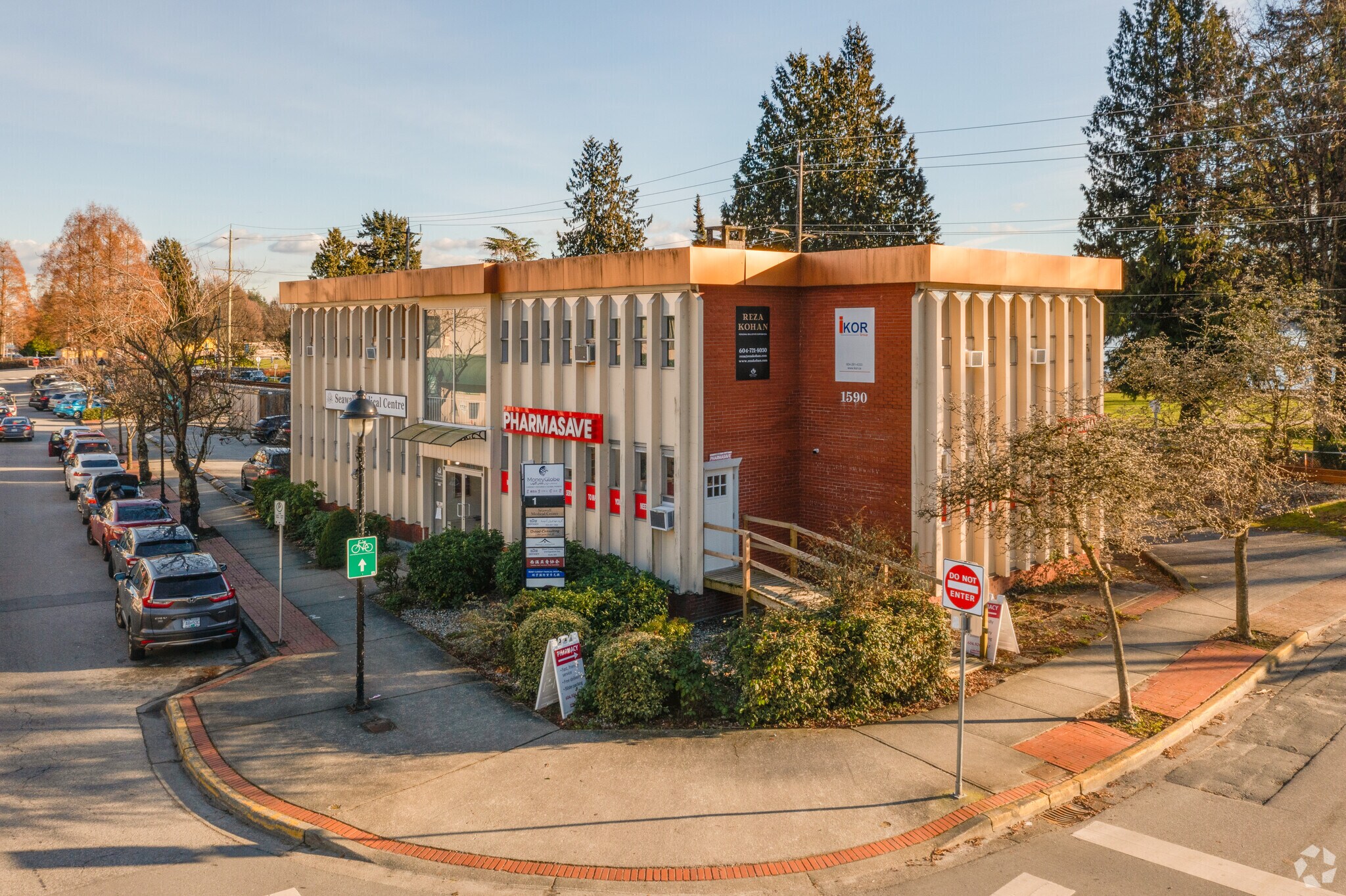 1590 Argyle Ave, West Vancouver, BC à vendre Photo principale- Image 1 de 1