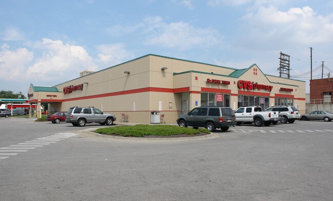 Plus de détails pour 950 Minnesota Ave, Kansas City, KS - Commerce de détail à louer