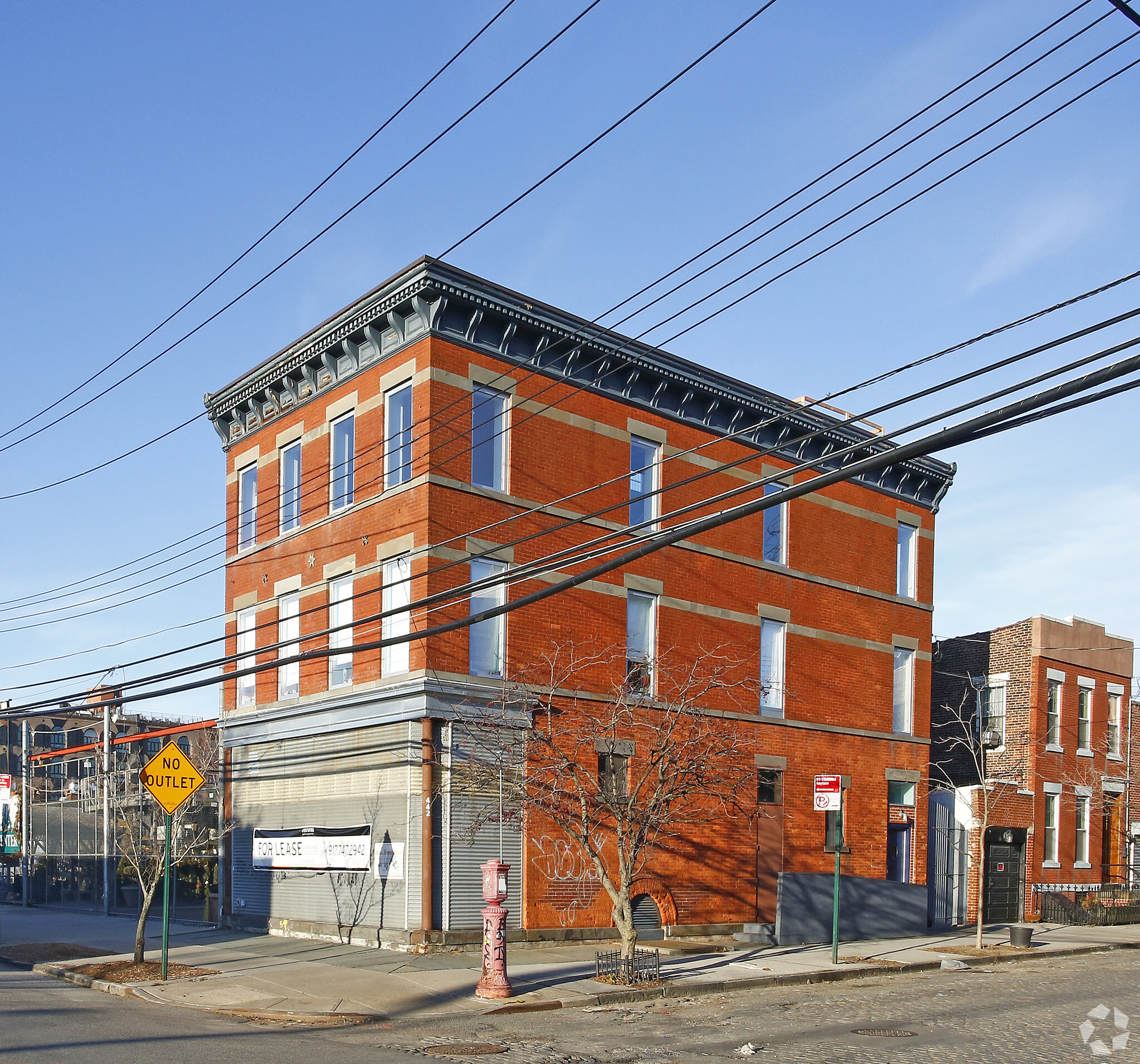 442 Van Brunt St, Brooklyn, NY for sale Primary Photo- Image 1 of 1