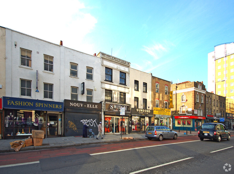 106 Commercial Rd, London à vendre - Photo du bâtiment - Image 3 de 17