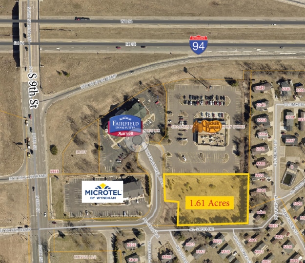 5587 S 9th St, Kalamazoo, MI à vendre Photo principale- Image 1 de 2