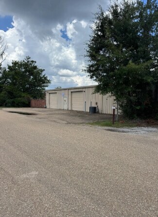 Plus de détails pour 1500 Collins Blvd, Covington, LA - Industriel à vendre