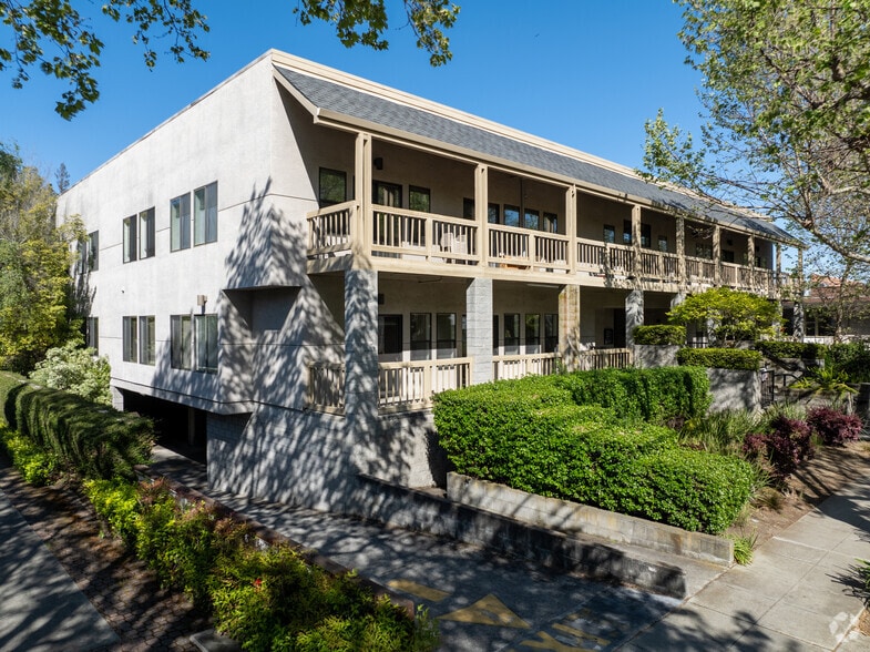 1220-1244 University Dr, Menlo Park, CA for lease - Primary Photo - Image 1 of 21