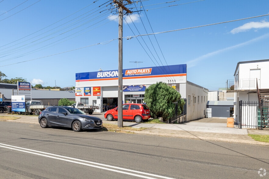 11 Stanley St, Peakhurst for sale - Building Photo - Image 2 of 3