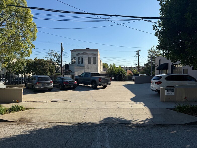 1015 Hope St, South Pasadena, CA à louer - Photo du bâtiment - Image 3 de 14