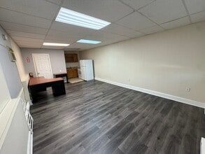 6106 Torresdale Ave, Philadelphia, PA for lease Interior Photo- Image 1 of 9
