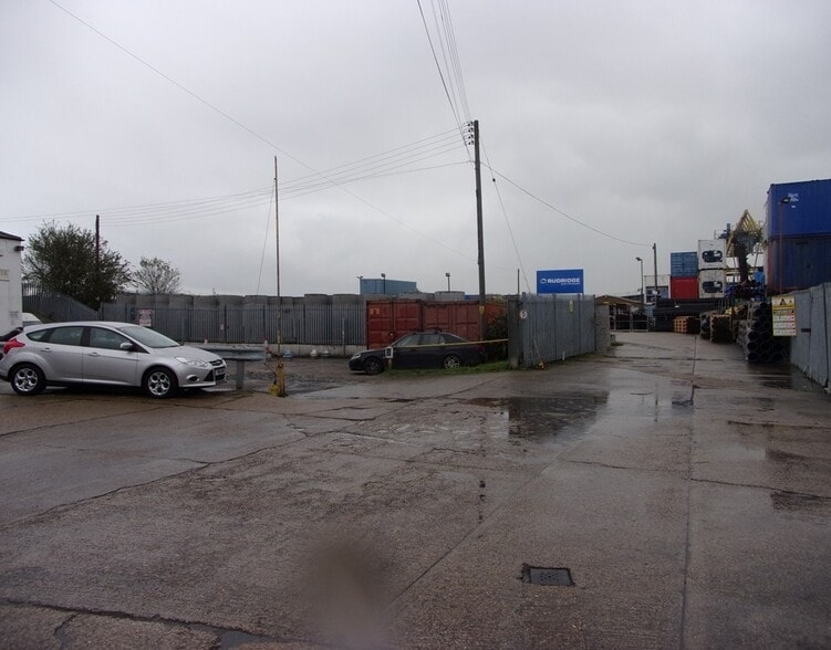 Mark Ln, Gravesend for lease - Building Photo - Image 2 of 4