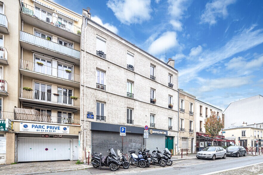 Flex dans Le Pré-Saint-Gervais à louer - Photo du bâtiment - Image 3 de 3