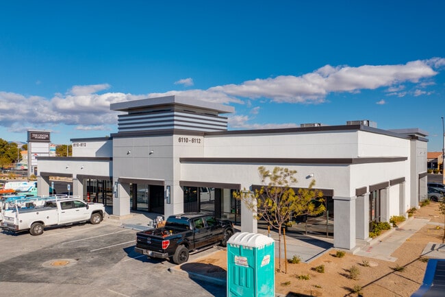 Plus de détails pour 6110-6190 W Lake Mead Blvd, Las Vegas, NV - Bureau, Bureau/Commerce de détail à louer
