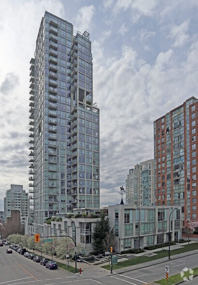 1455 Howe St, Vancouver, BC à vendre - Photo principale - Image 1 de 1