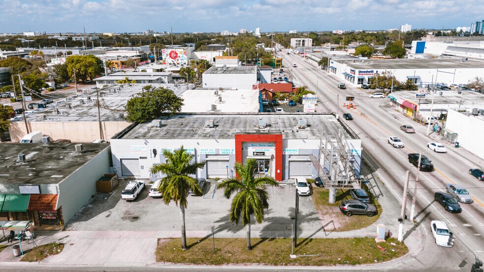 2205 NW 20th St, Miami, FL à vendre - Photo du bâtiment - Image 2 de 23