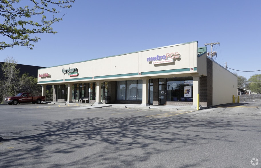 6210-6236 Nieman Rd, Shawnee, KS for lease - Primary Photo - Image 3 of 3