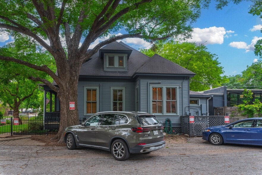 1701 Nueces St, Austin, TX à vendre - Photo du bâtiment - Image 2 de 8