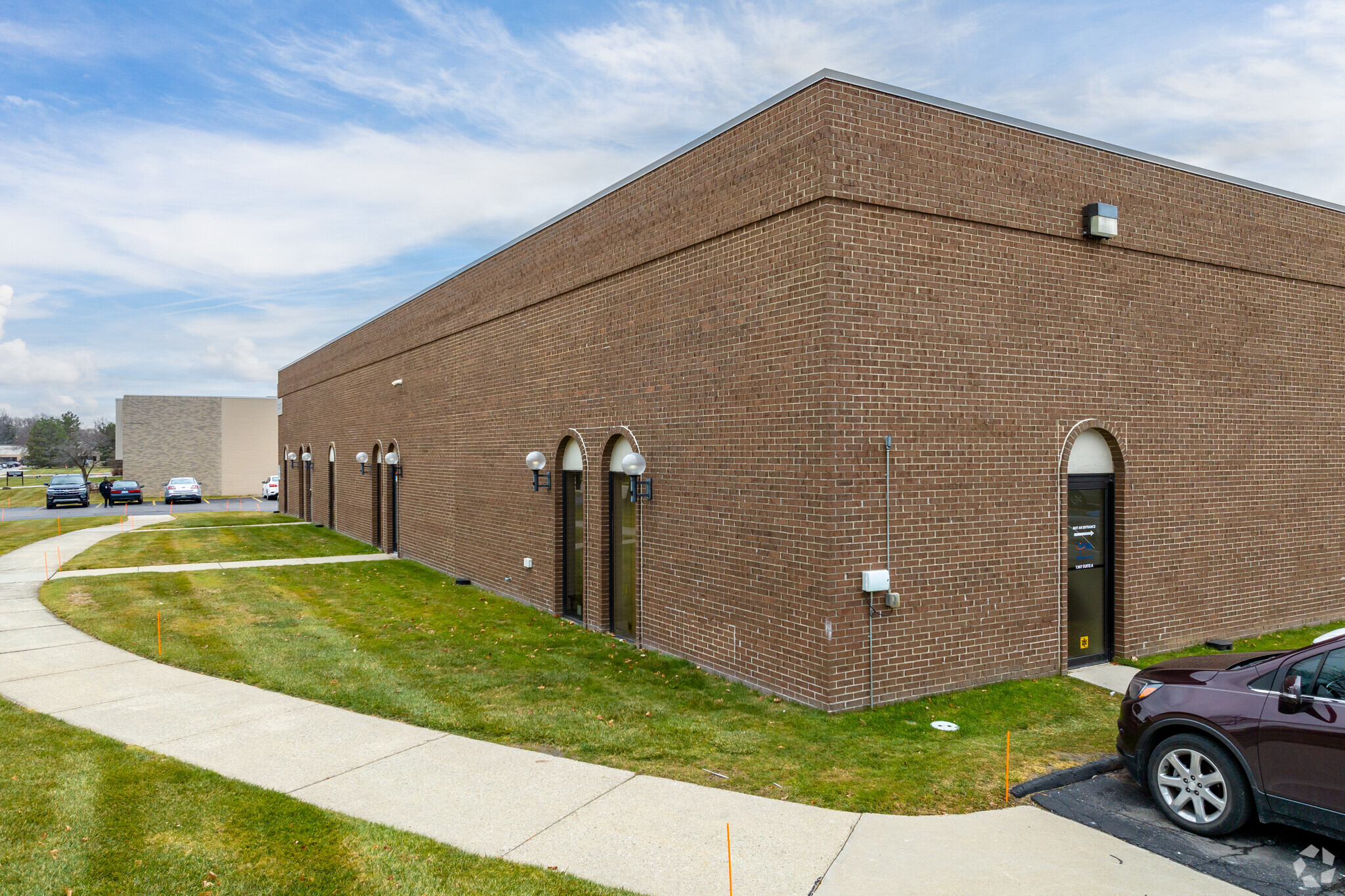 1307 Allen Dr, Troy, MI for lease Building Photo- Image 1 of 6