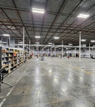 501 Gladiolus St, Momence, IL for lease Interior Photo- Image 2 of 4