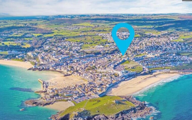 Trelawney Rd, St Ives à vendre Photo principale- Image 1 de 1