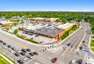 Manchester Rd, Saint Louis, MO - Aerial  map view