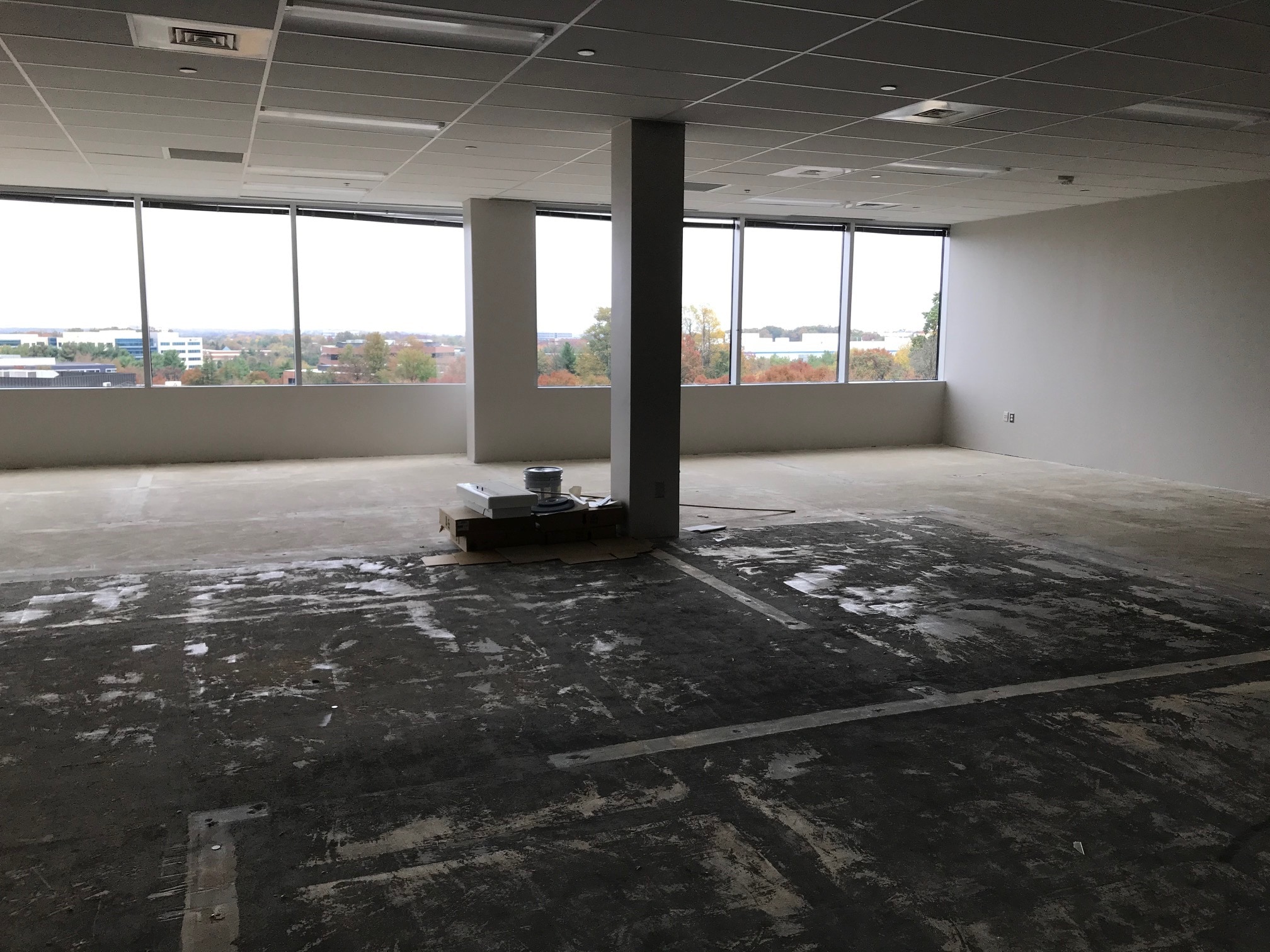 6750 Alexander Bell Dr, Columbia, MD for lease Interior Photo- Image 1 of 6