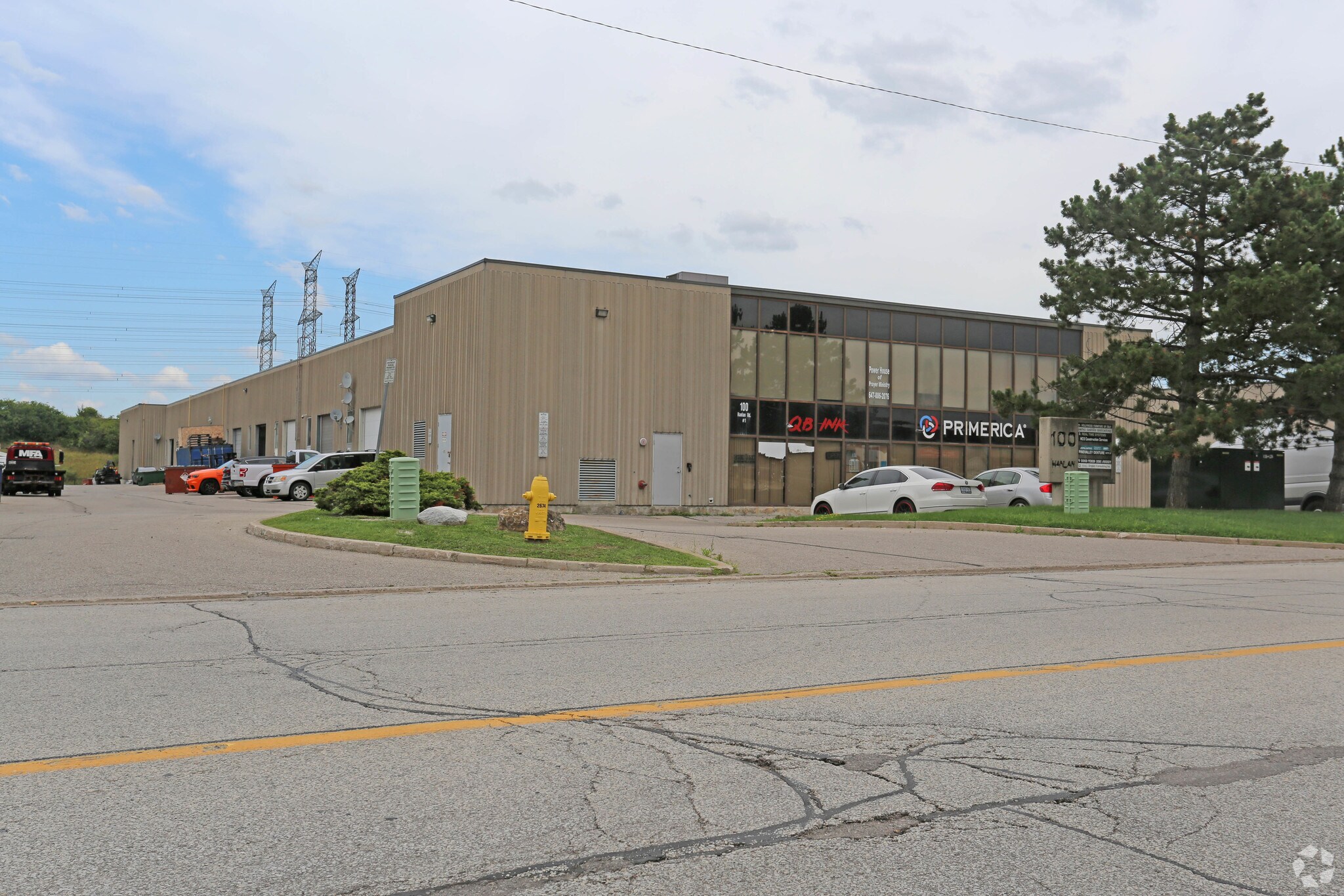 100 Hanlan Rd, Vaughan, ON à vendre Photo principale- Image 1 de 1