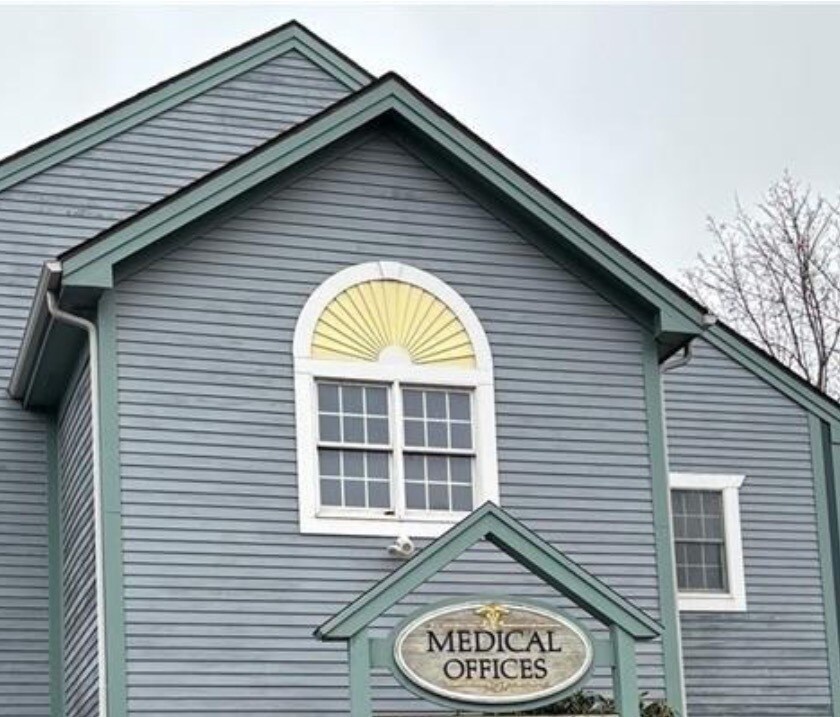 320 Phillips St, North Kingstown, RI for lease Interior Photo- Image 1 of 21