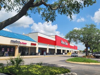 Plus de détails pour 2202 N Young Blvd, Chiefland, FL - Local commercial à louer