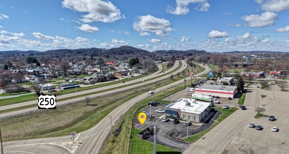 341 Graff Rd, New Philadelphia, OH à vendre - Photo du bâtiment - Image 2 de 35
