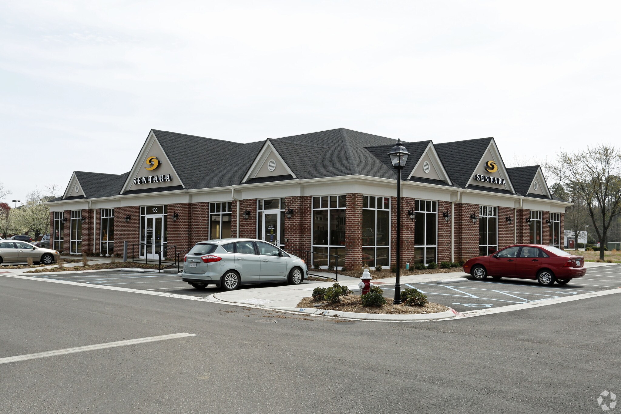 100 Enterprise Dr, Yorktown, VA for sale Primary Photo- Image 1 of 3