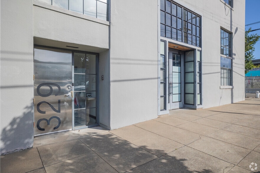 329 Jefferson St, Oakland, CA for lease - Building Photo - Image 1 of 15