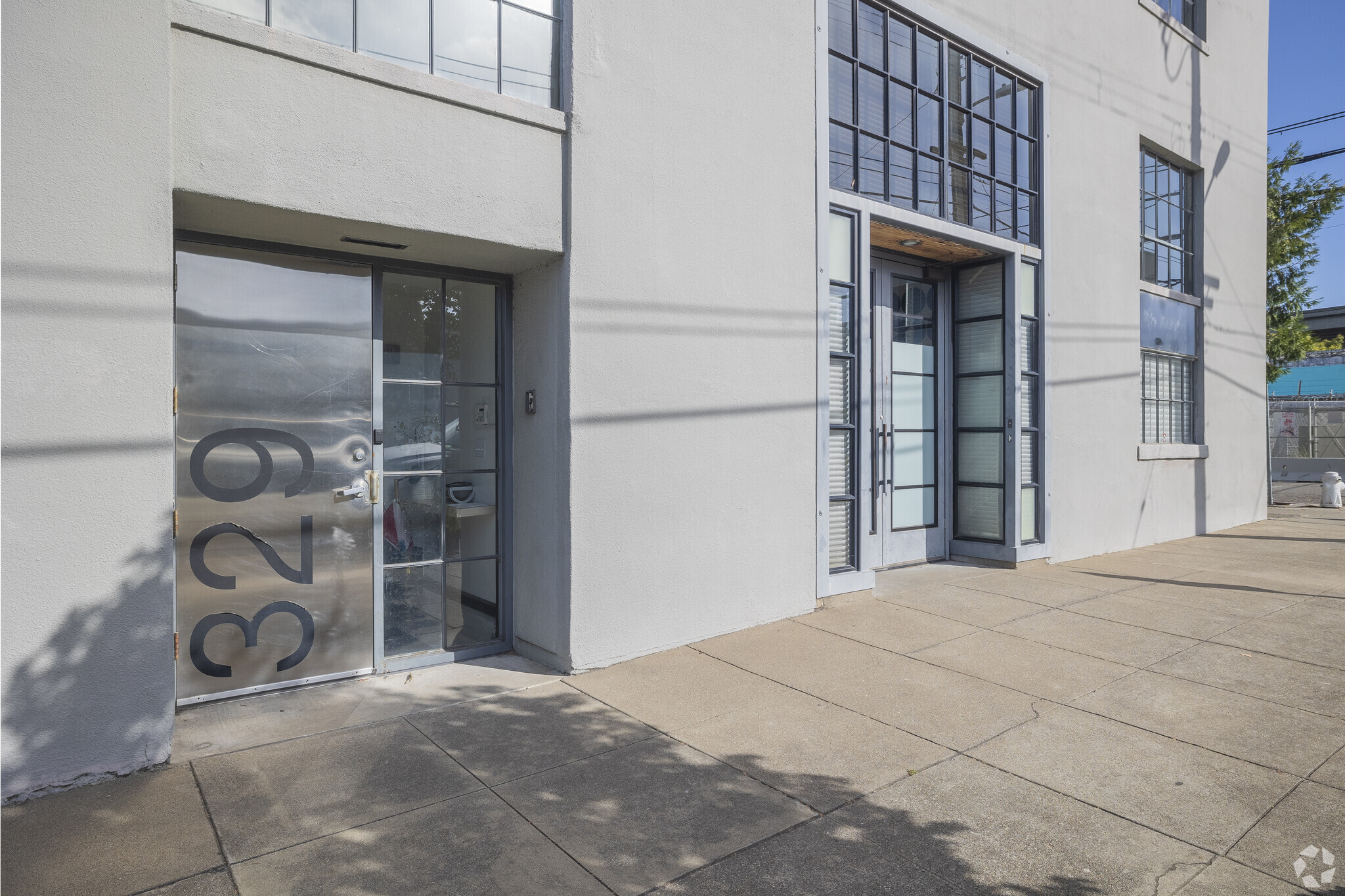 329 Jefferson St, Oakland, CA for lease Building Photo- Image 1 of 17